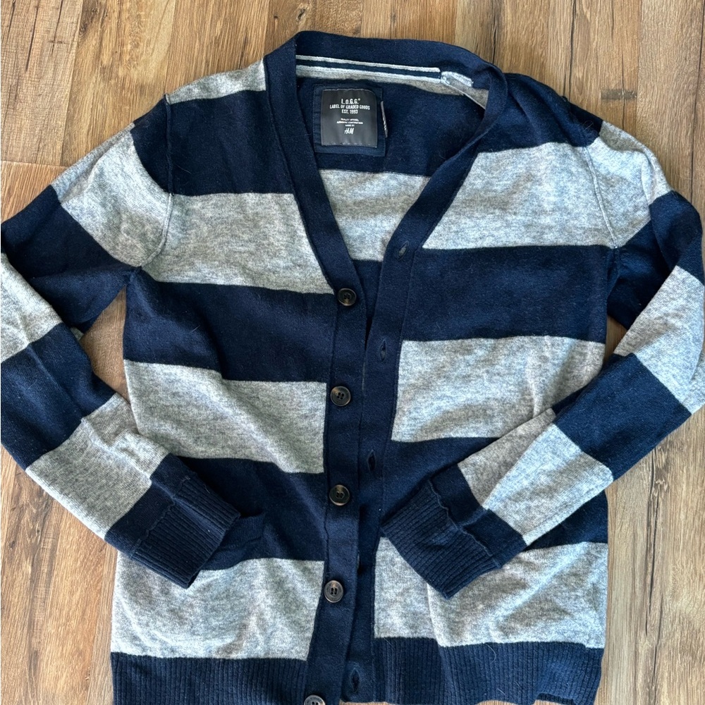 H&M Men's Navy and Gray Striped Cardigan
